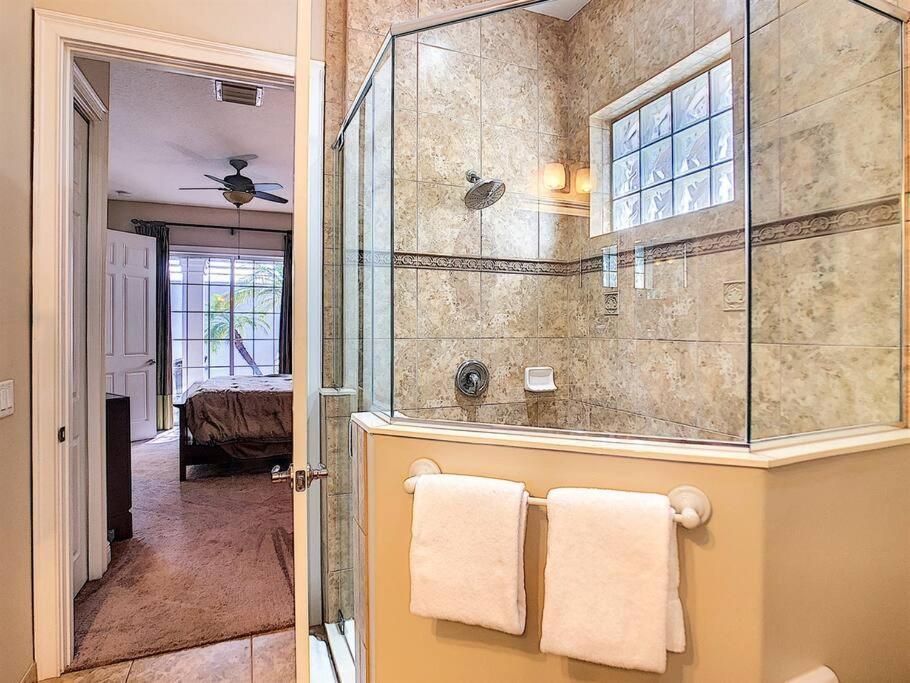 Two King En-Suites …Inside The Prestigious Reunion Resort Kissimmee Exteriör bild